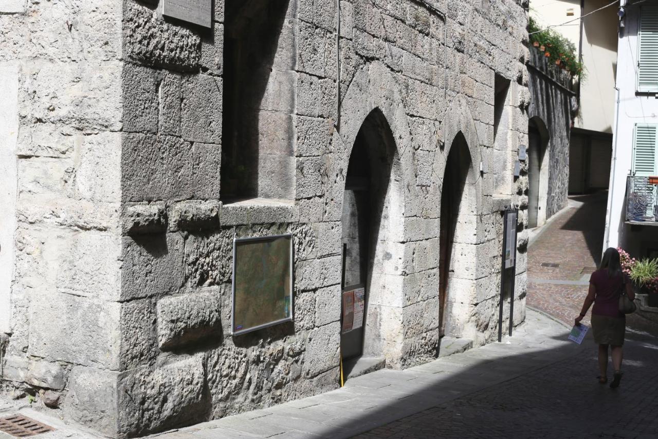 B&B Al Borgo 로베레 외부 사진